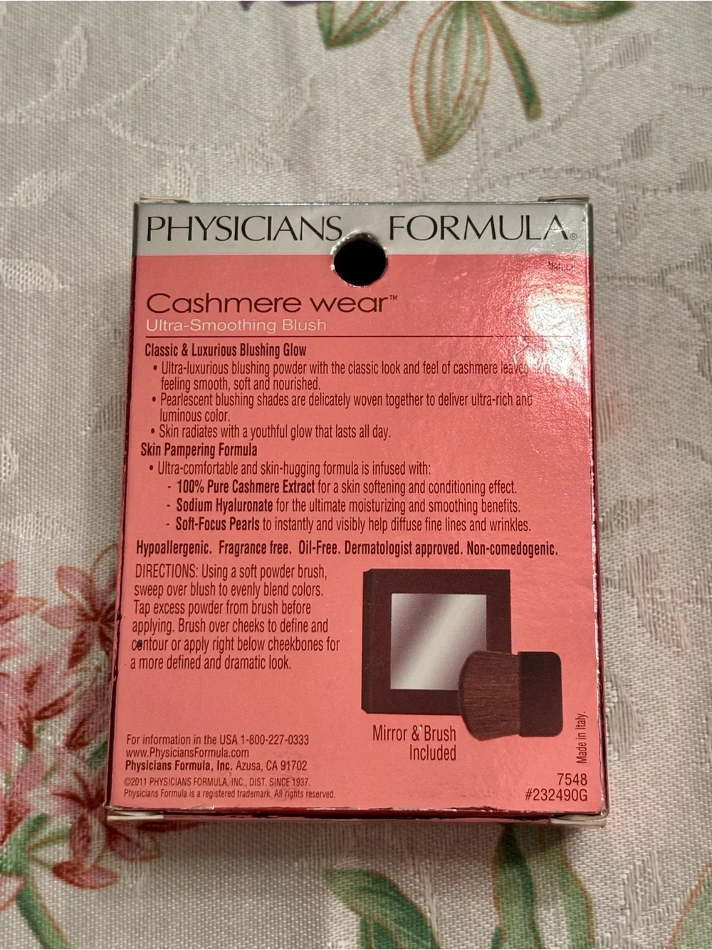 Physicians Formula Cashmere Wear Ultra-Smoothing Blush Natural Compact Brush NIB